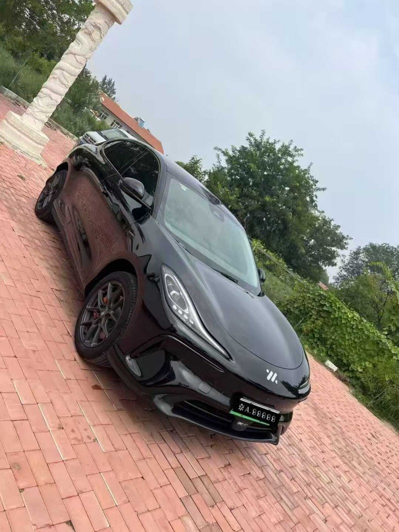 滨州23年智己LS62