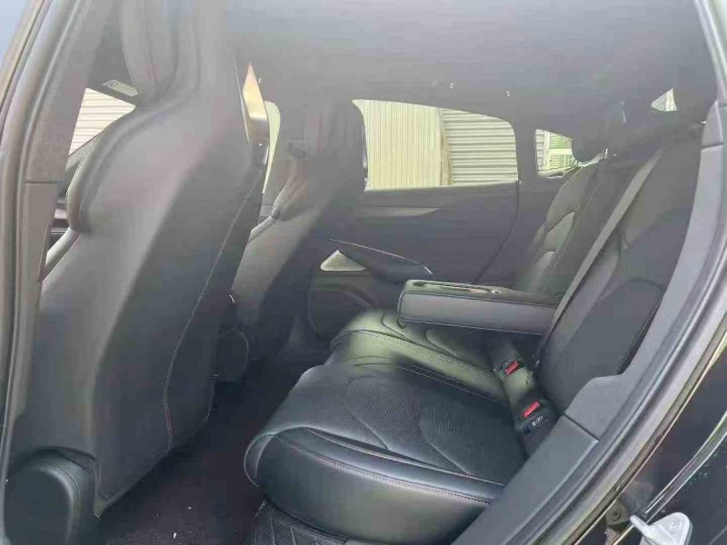 淄博24年小米SU74