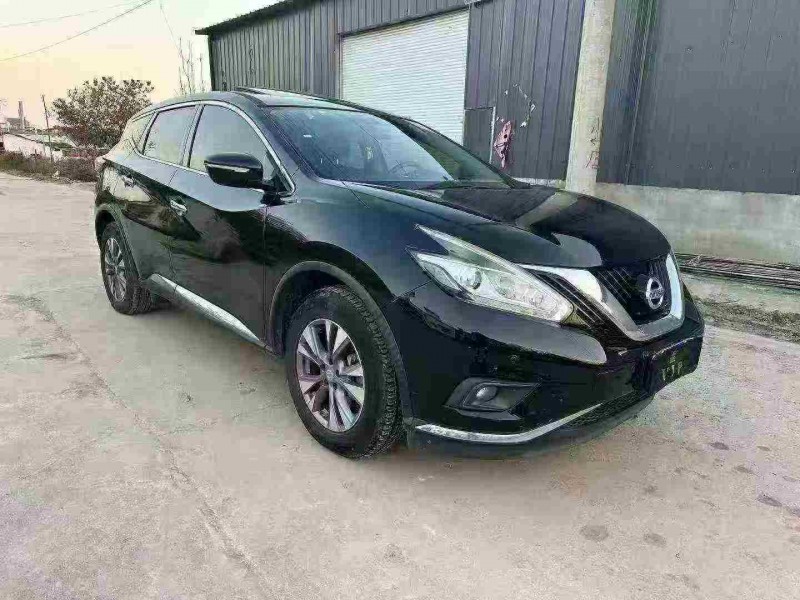 徐州18年日产楼兰2