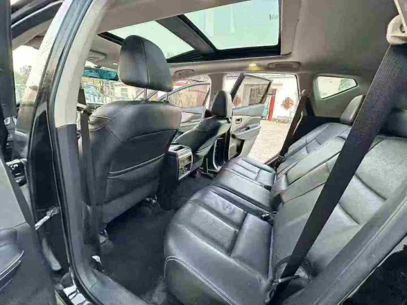 徐州18年日产楼兰5