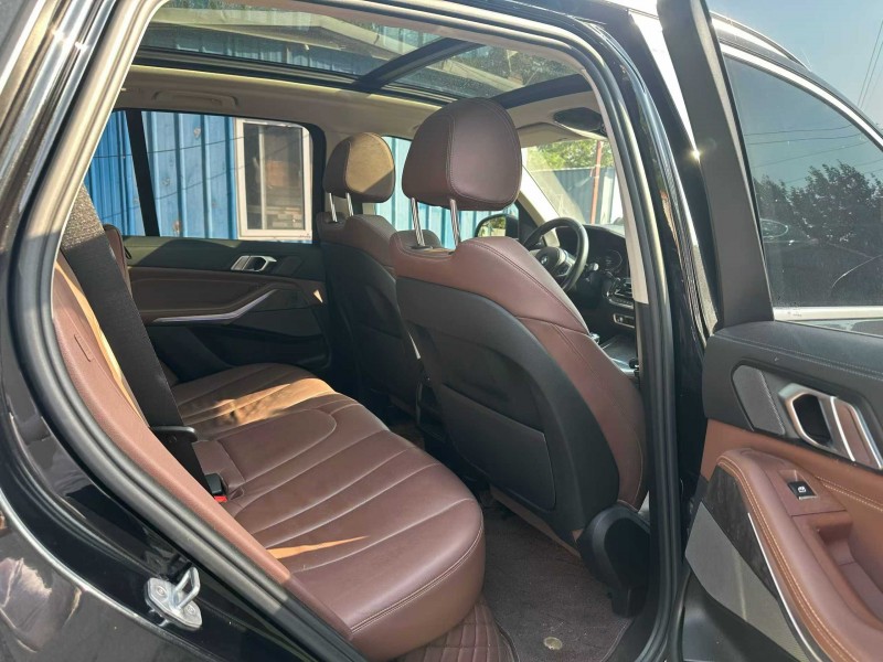 青岛20年宝马X53