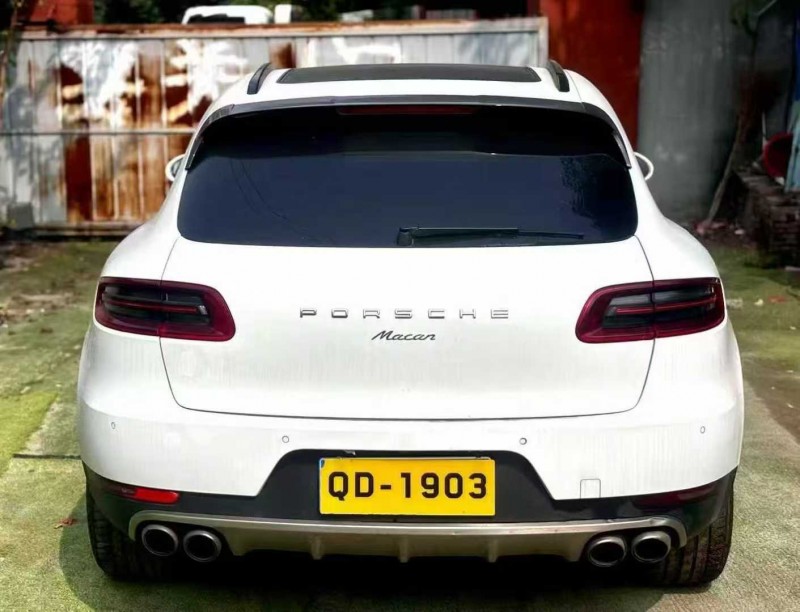 青岛17年保时捷Macan5
