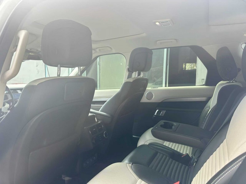 青岛21年路虎发现3