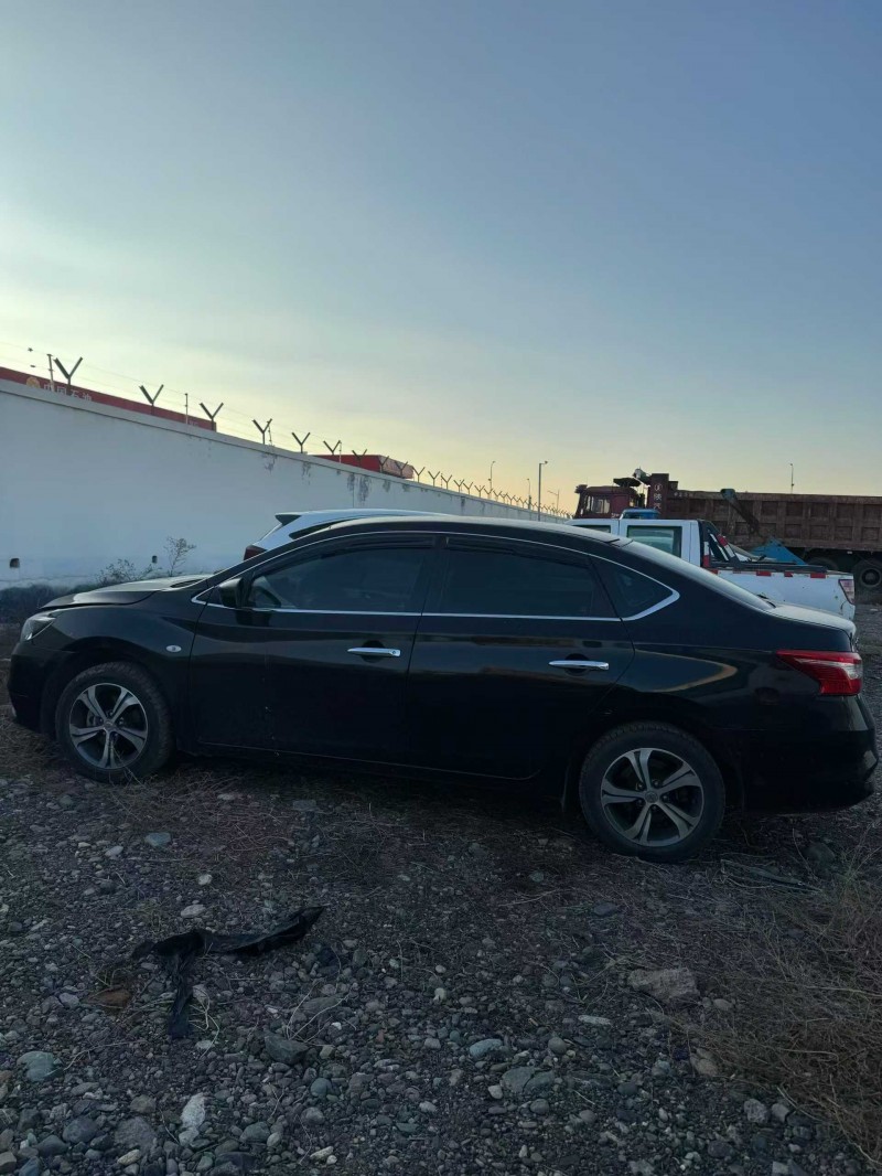 乌鲁木齐21年日产轩逸5