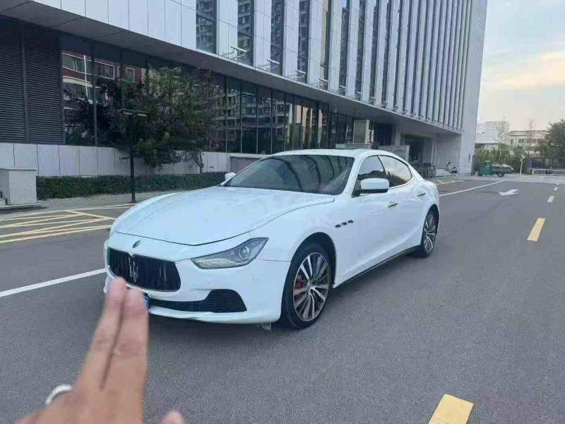 济南16年玛莎拉蒂Ghibli2