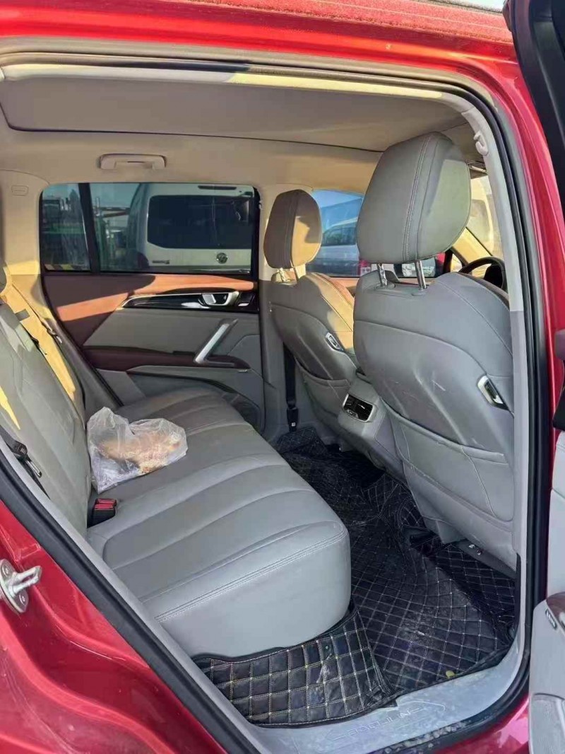 乌鲁木齐19年宝骏RS59