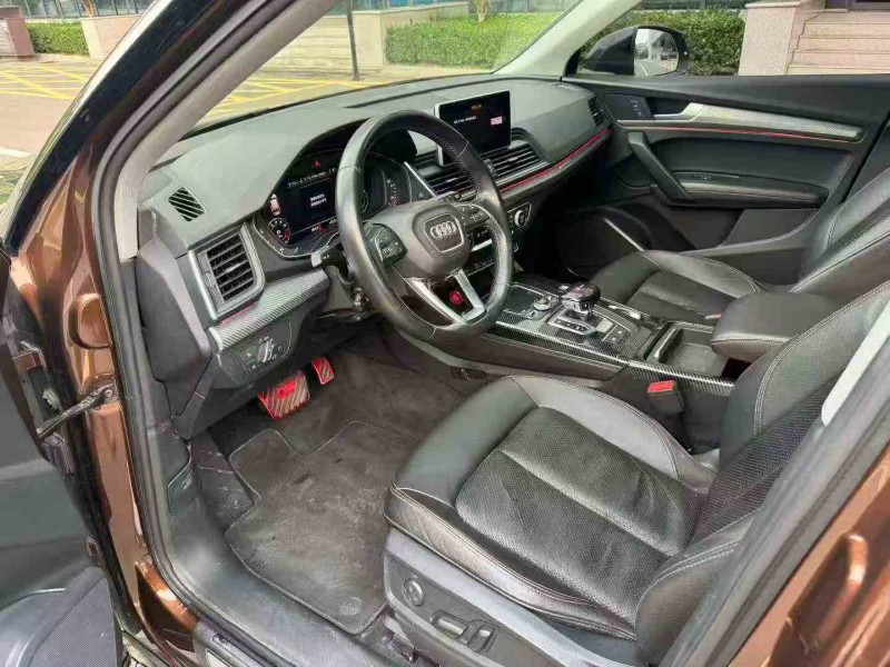 潍坊19年奥迪Q54