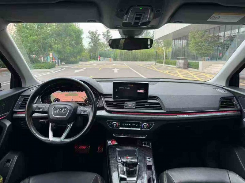 潍坊19年奥迪Q56