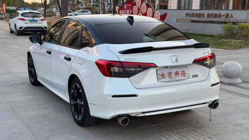 深圳22年本田思域7