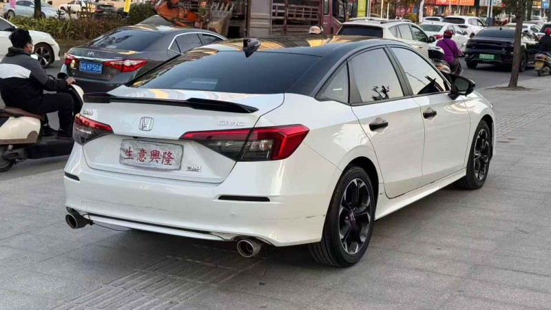 深圳22年本田思域8