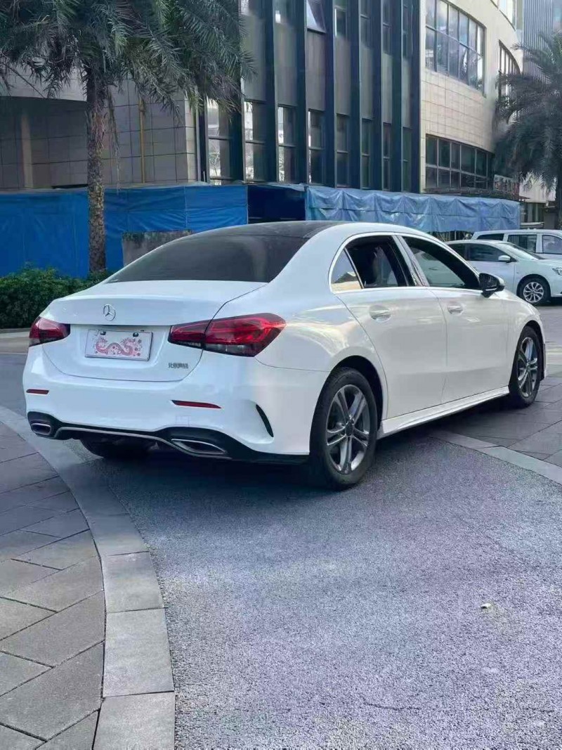广州21年奔驰A6