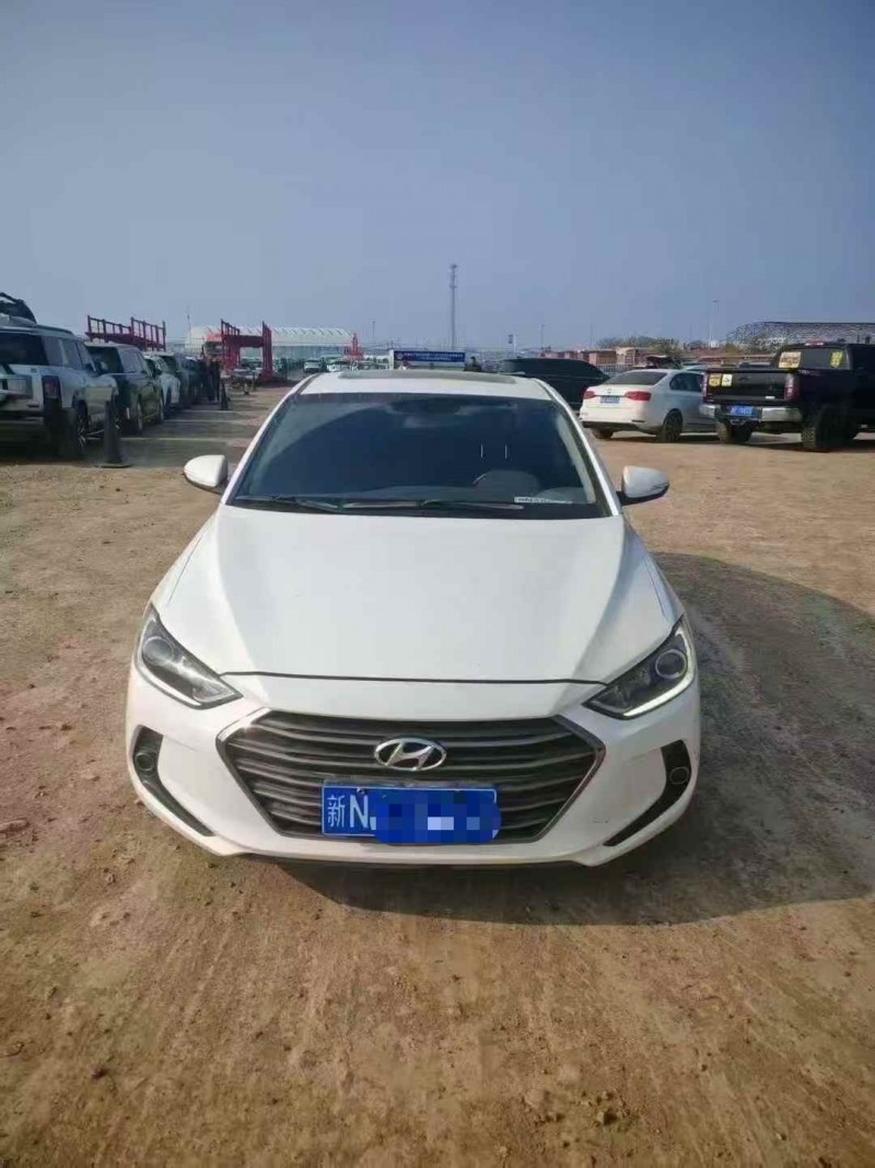 乌鲁木齐19年现代朗动1