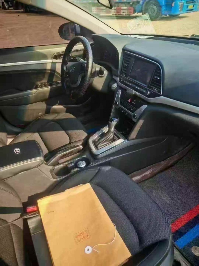 乌鲁木齐19年现代朗动4