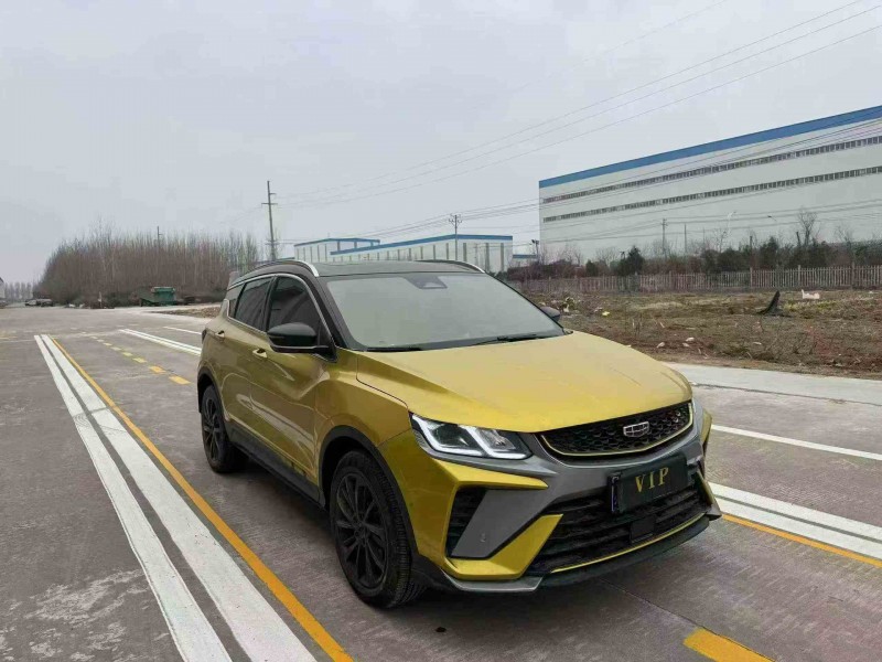 济宁21年吉利缤越3