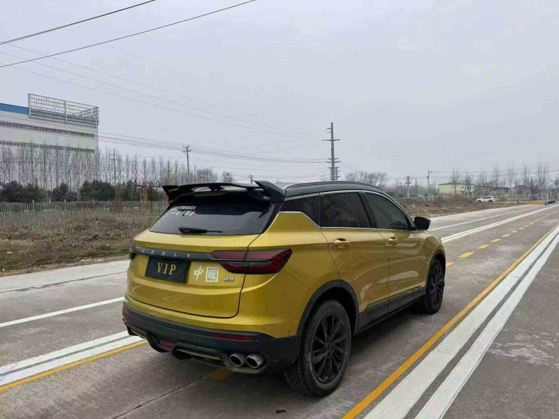 济宁21年吉利缤越8