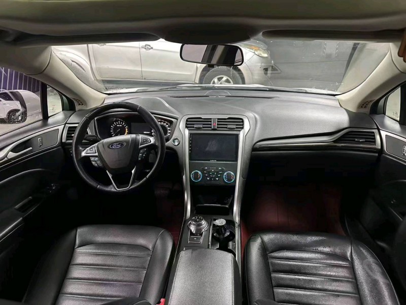 成都19年福特蒙迪欧4