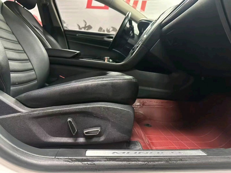 成都19年福特蒙迪欧5