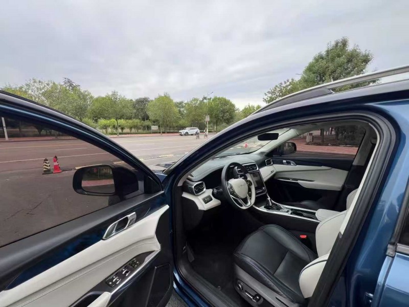 沧州18年领克018