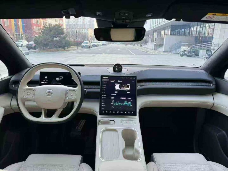 东营25年蔚来ES65