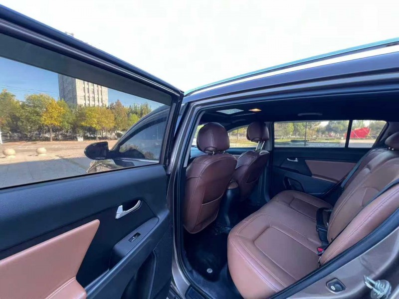 沧州15年起亚智跑7