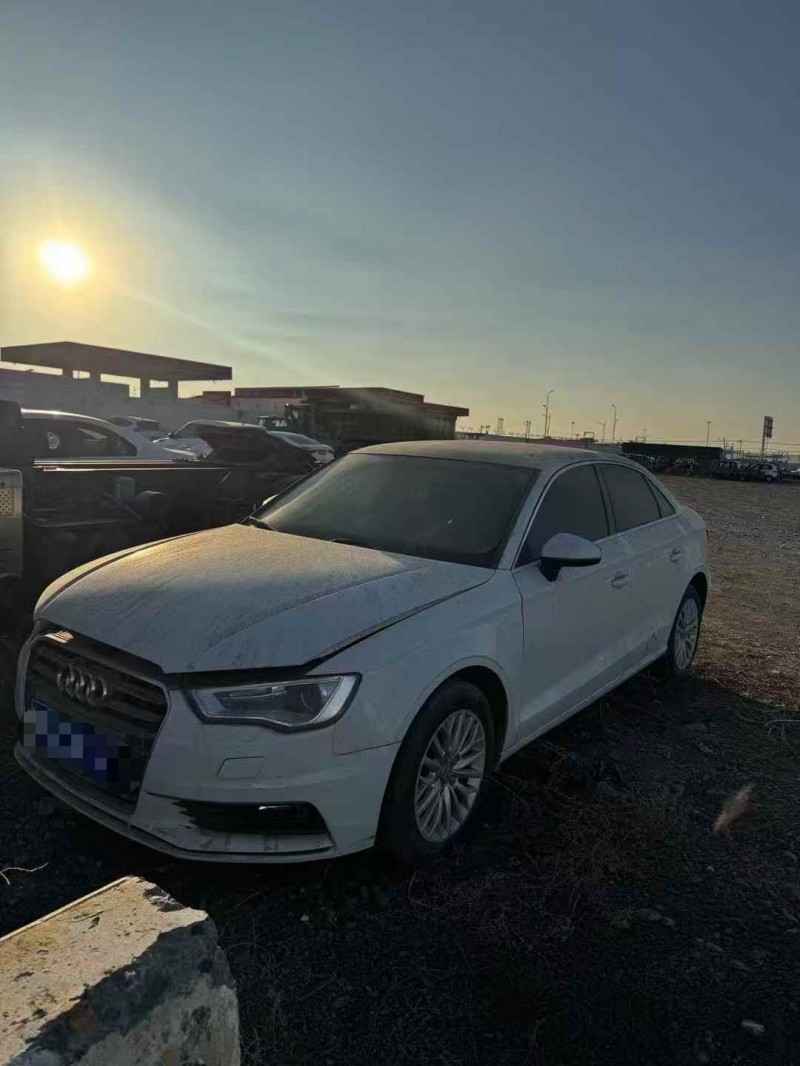 乌鲁木齐16年奥迪A39