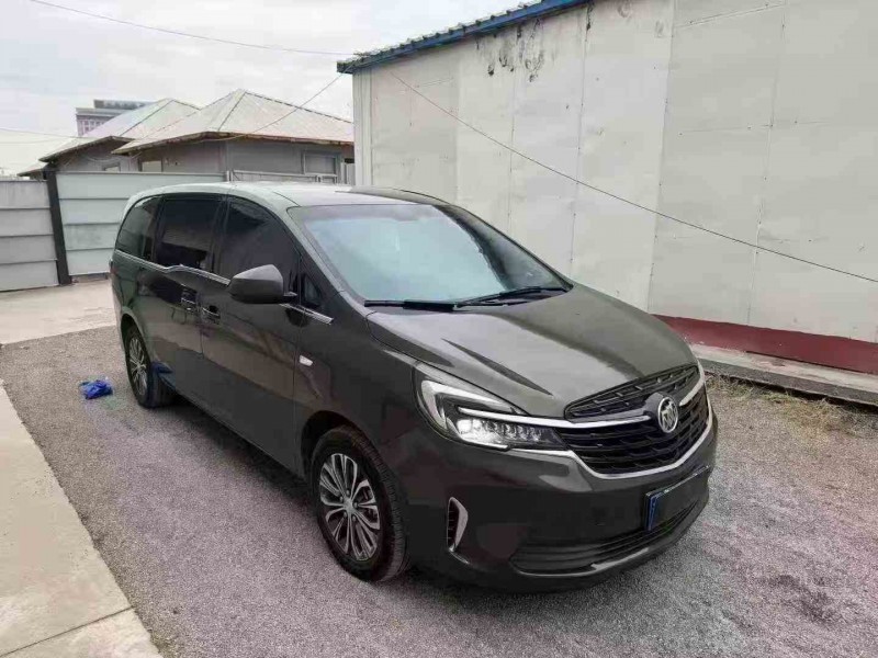 枣庄22年别克GL82