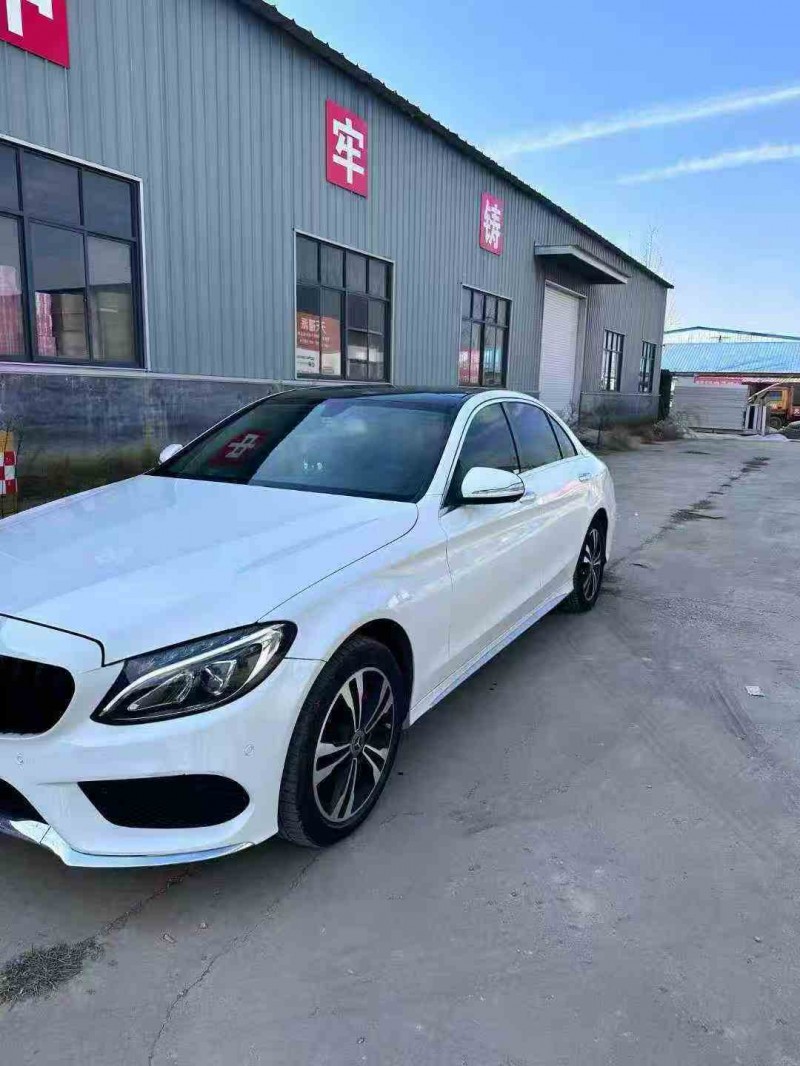 济宁16年奔驰C2