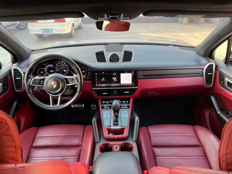 唐山22年保时捷卡宴6