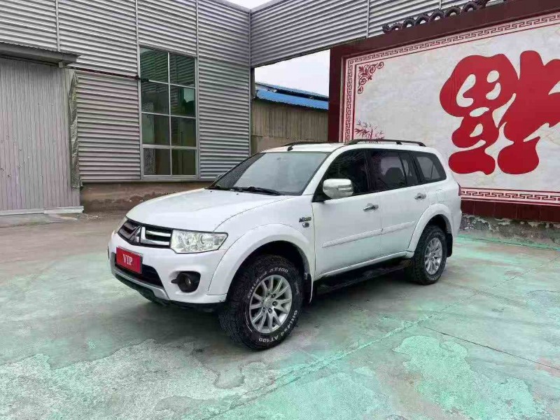 潍坊17年三菱帕杰罗·劲畅3