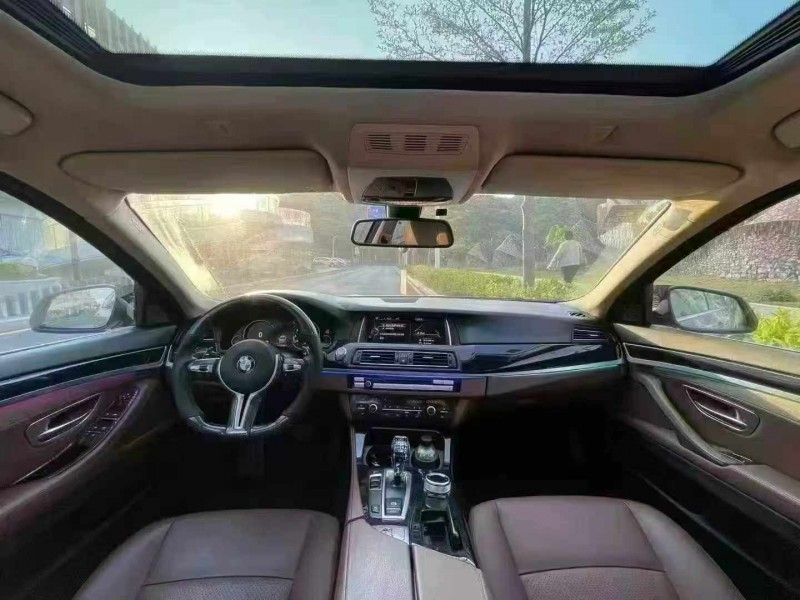 深圳16年宝马5系8