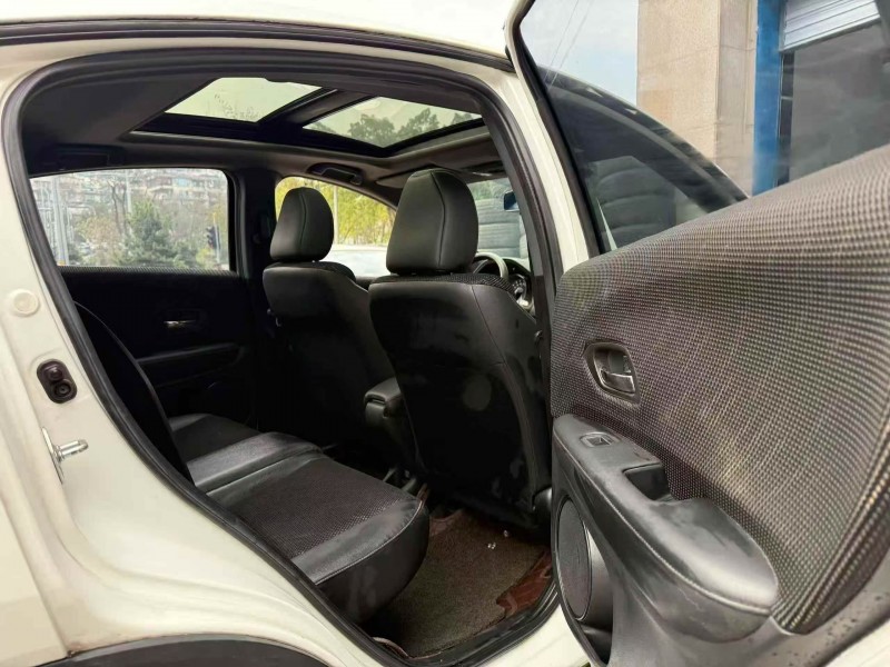 重庆17年本田XRV8