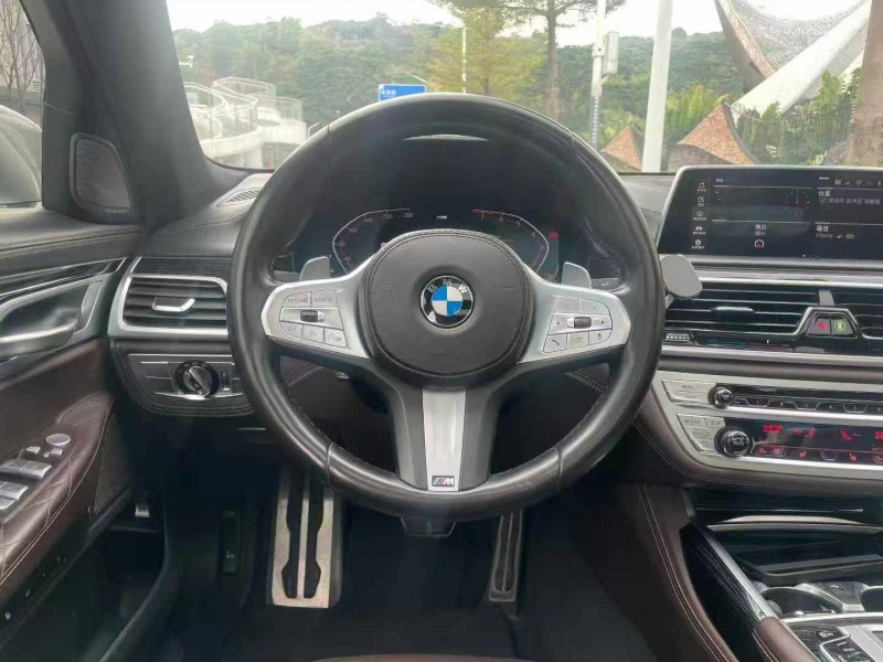 深圳19年宝马7系8