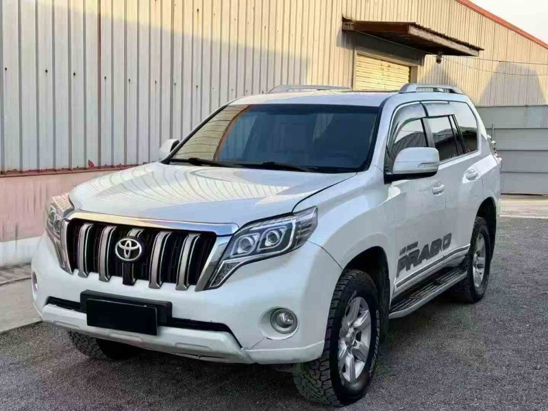 济宁16年丰田普拉多3