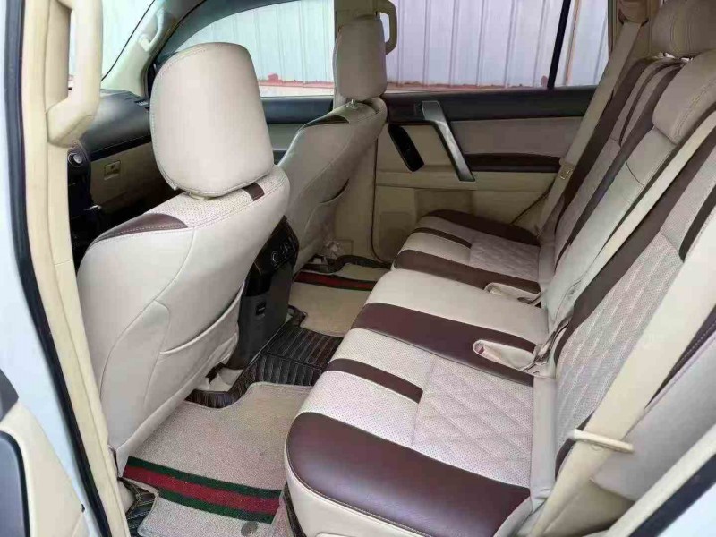 济宁16年丰田普拉多6