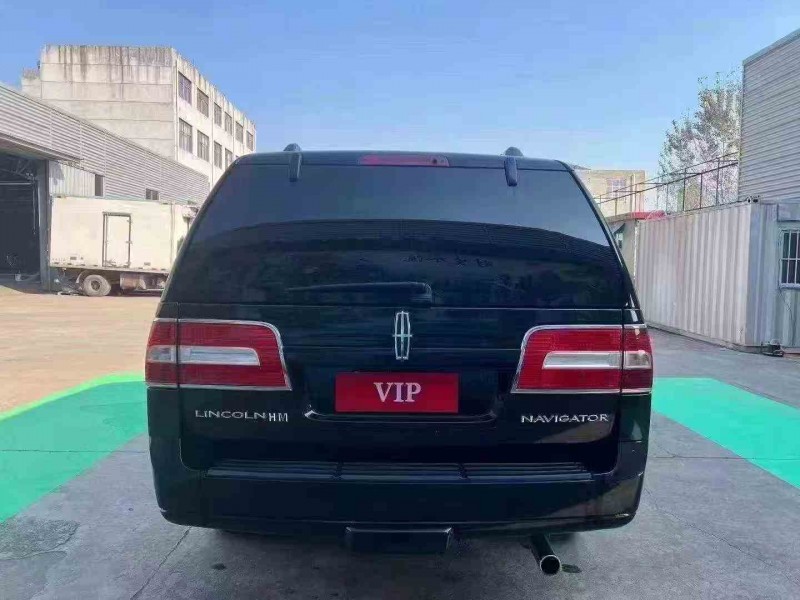 潍坊12年林肯领航员9