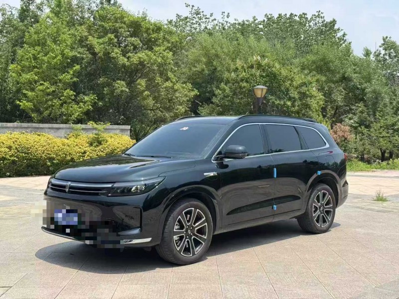 青岛25年华为智选问界3