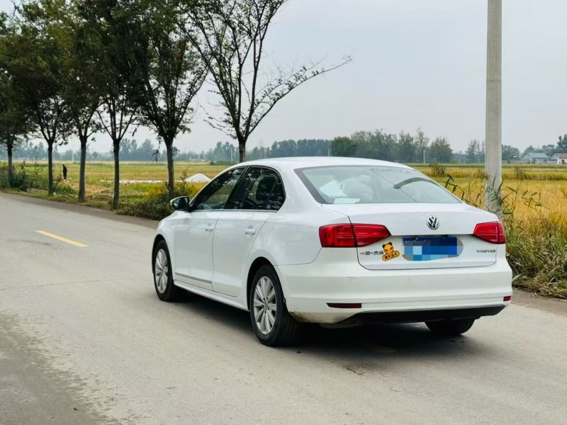 徐州16年大众速腾8