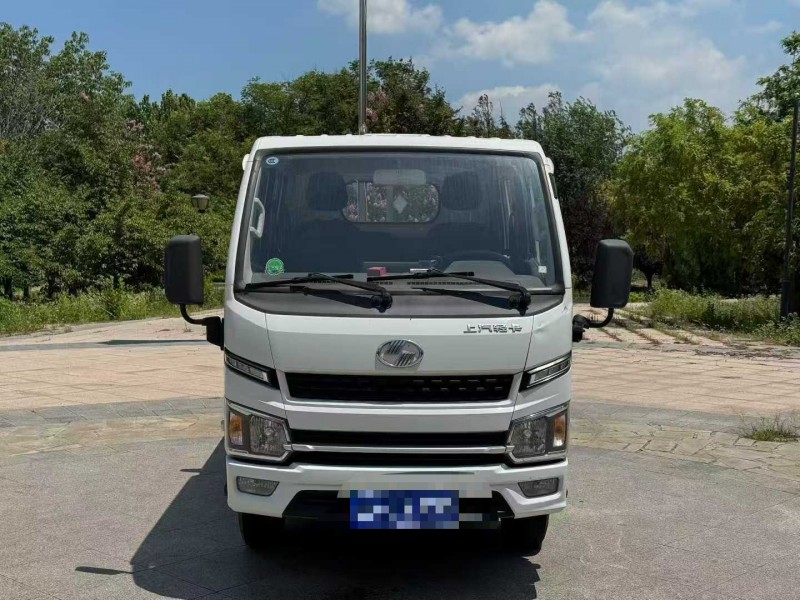 青岛23年上汽集团轻卡1