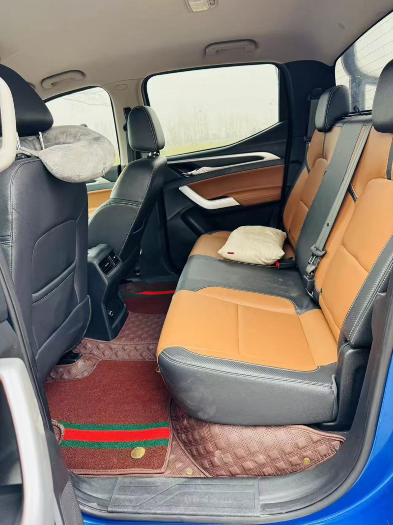 徐州23年大通T705