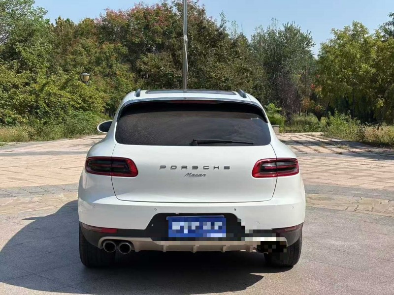 青岛17年保时捷Macan9