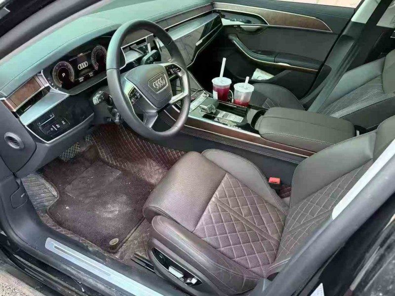 济宁24年奥迪A6L5