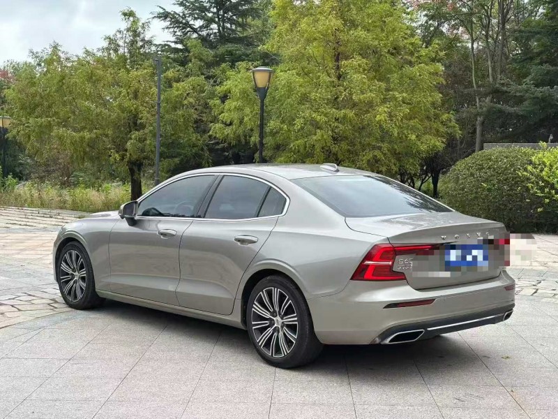青岛21年沃尔沃S60L8