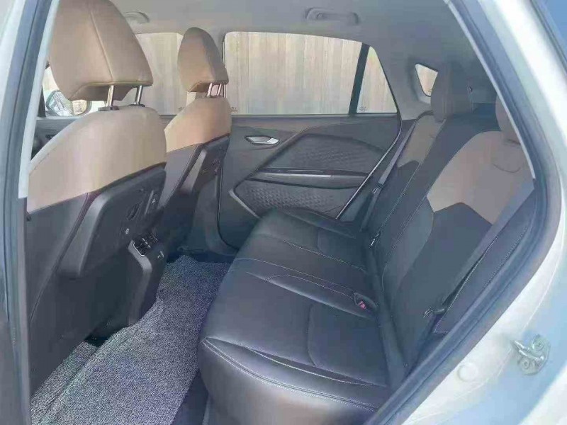 枣庄24年曹操汽车曹操606