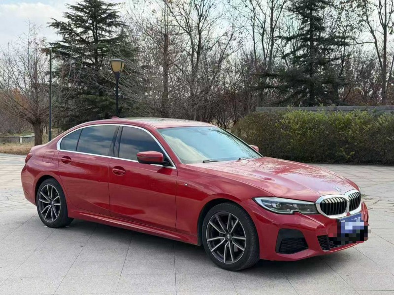 青岛22年宝马3系2