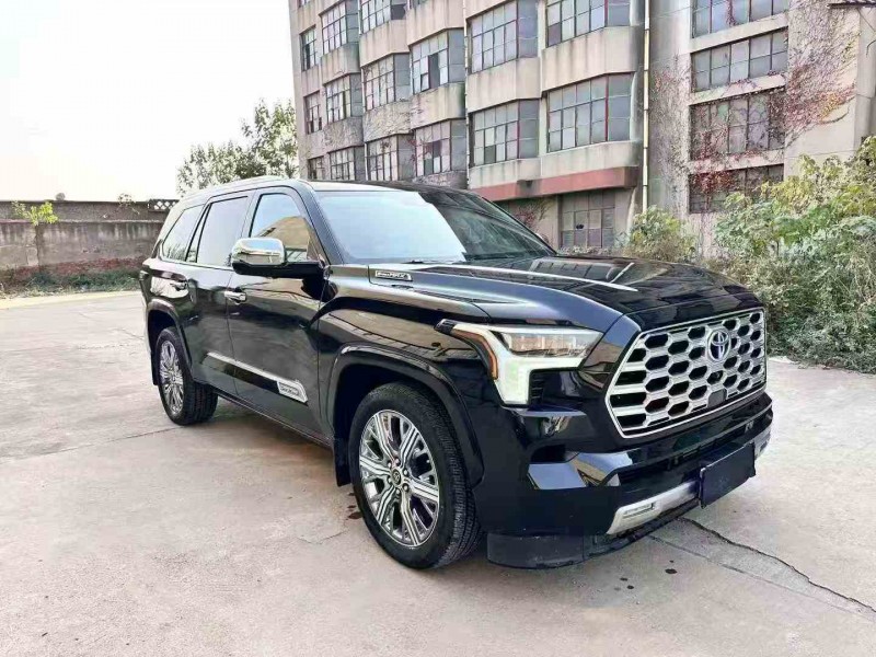 淄博24年丰田红杉2