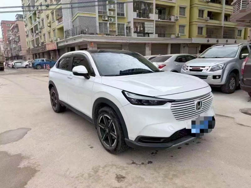 南宁23年本田缤智2