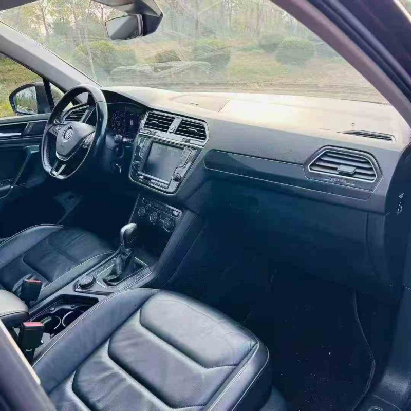 淄博17年大众途威5