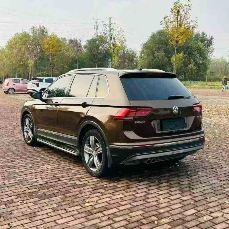 淄博17年大众途威8