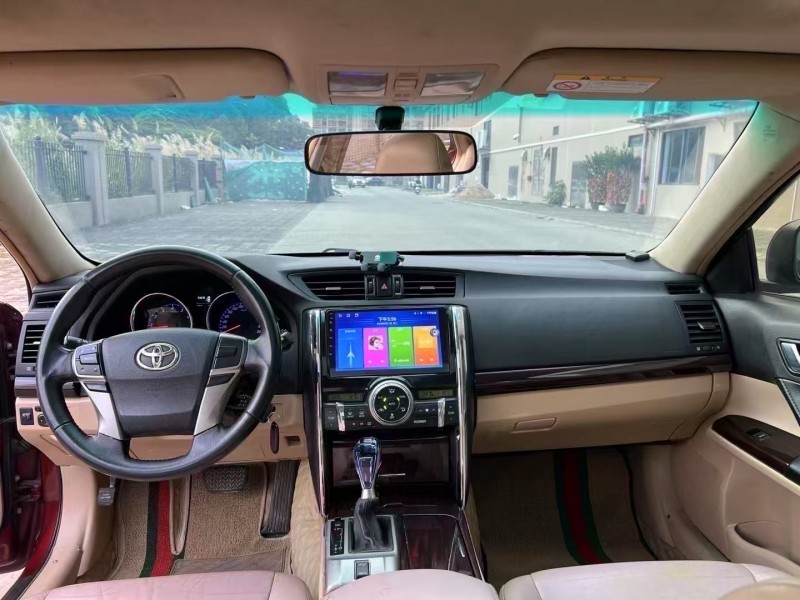 江门12年丰田锐志6