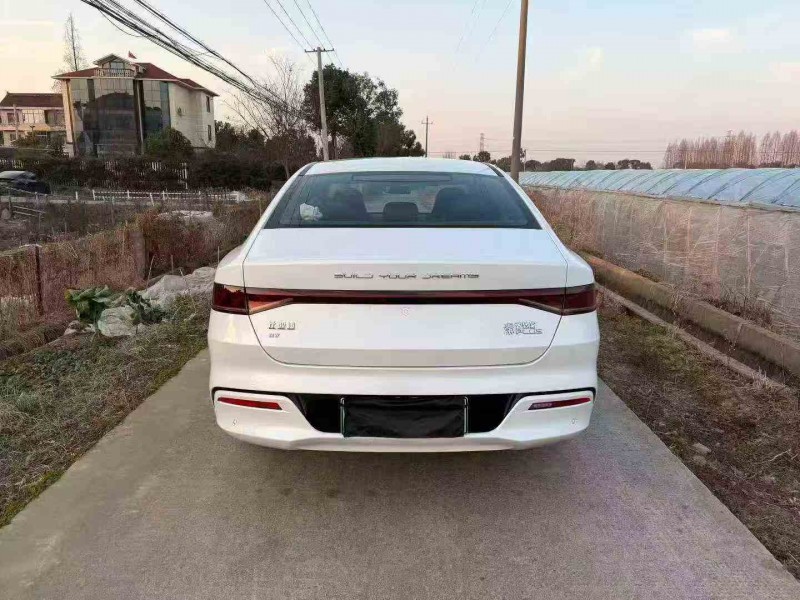 嘉兴25年比亚迪秦9